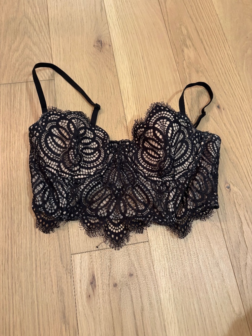 Dynamite lace crop top